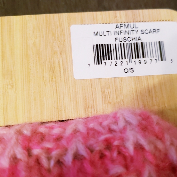NWT - Bula infinity scarf - Picture 5 of 5